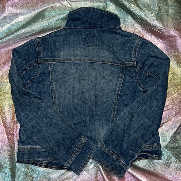 Girls distressed denim blue jean jacket - Picture 2 of 3